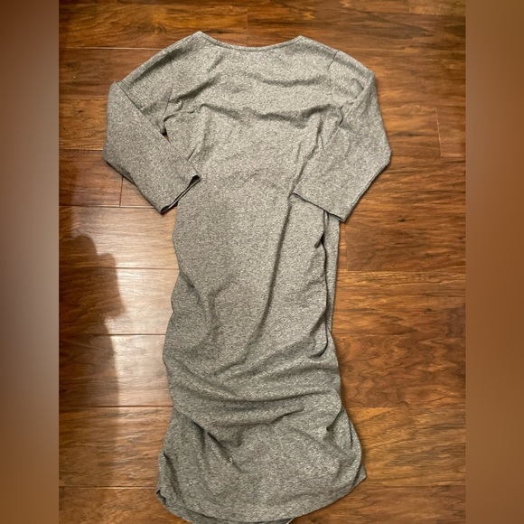 Synergy Faux Wrap Ruched Dress Size M - Picture 4 of 4